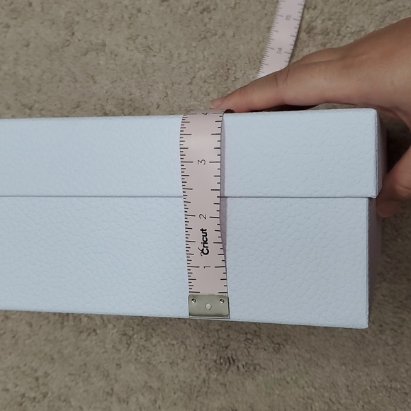 Dior square box (only) with tissues - Picture 11 of 11